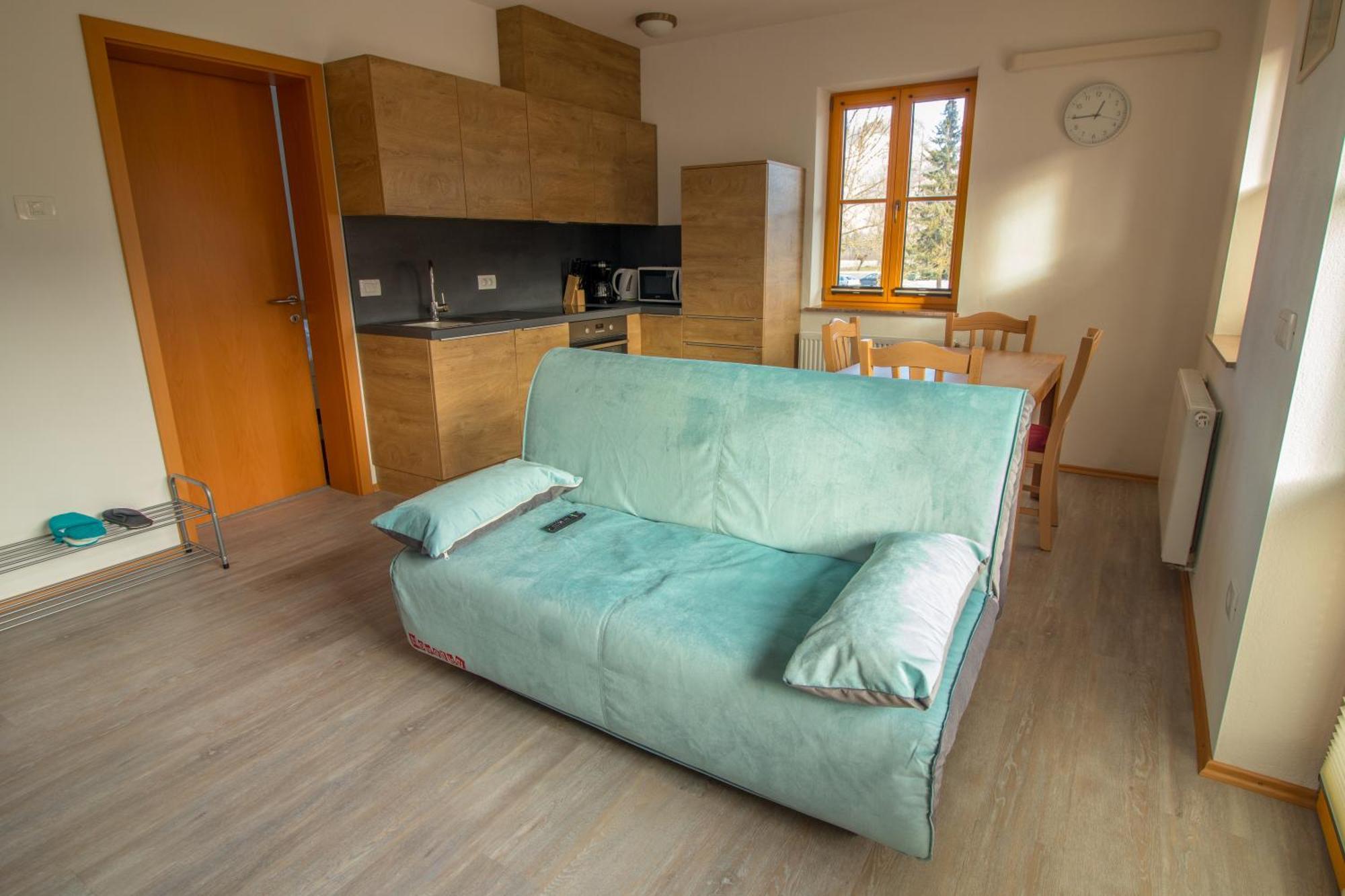 Apartments & Rooms Pr' Skalovc Бохин Екстериор снимка