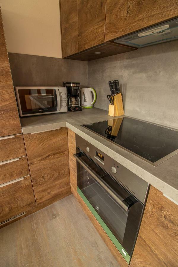 Apartments & Rooms Pr' Skalovc Бохин Екстериор снимка