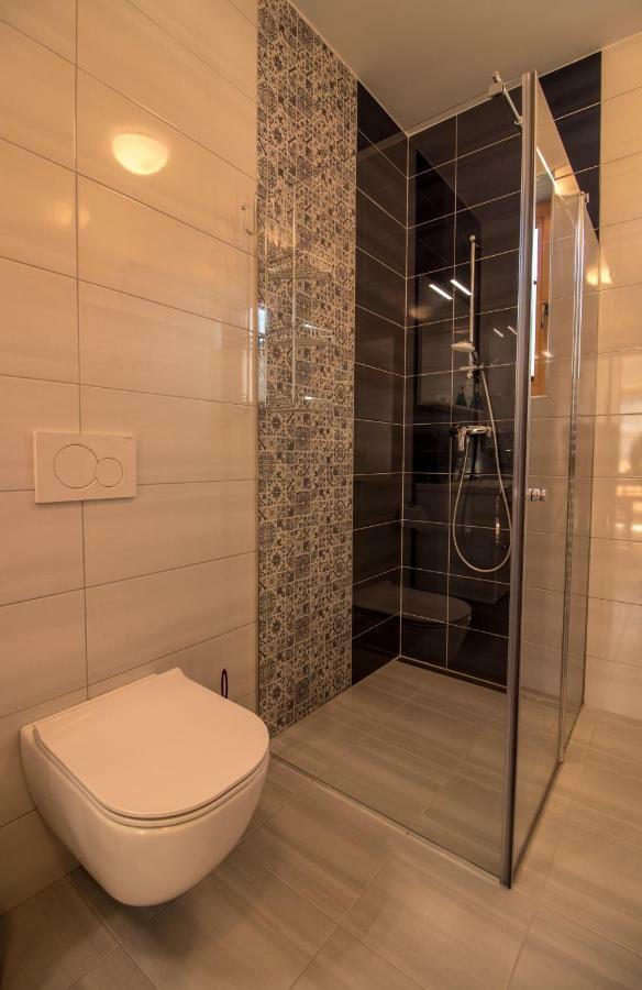 Apartments & Rooms Pr' Skalovc Бохин Екстериор снимка